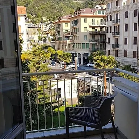 Enrico Hotel 3*