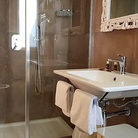 Hotel Enrico 3*