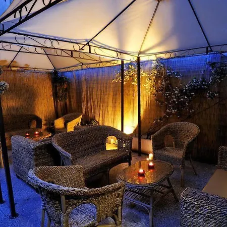 ホテル Enrico アラッシオ